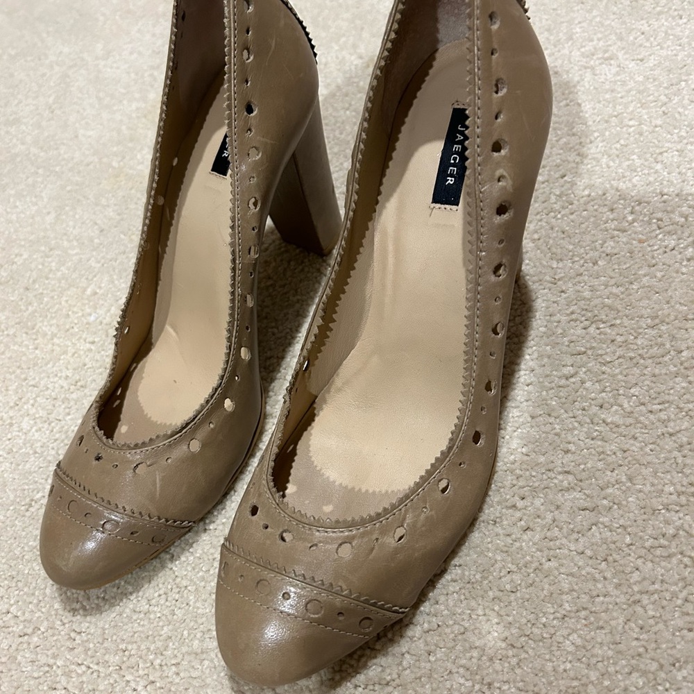 Women's Tan Leather Heels